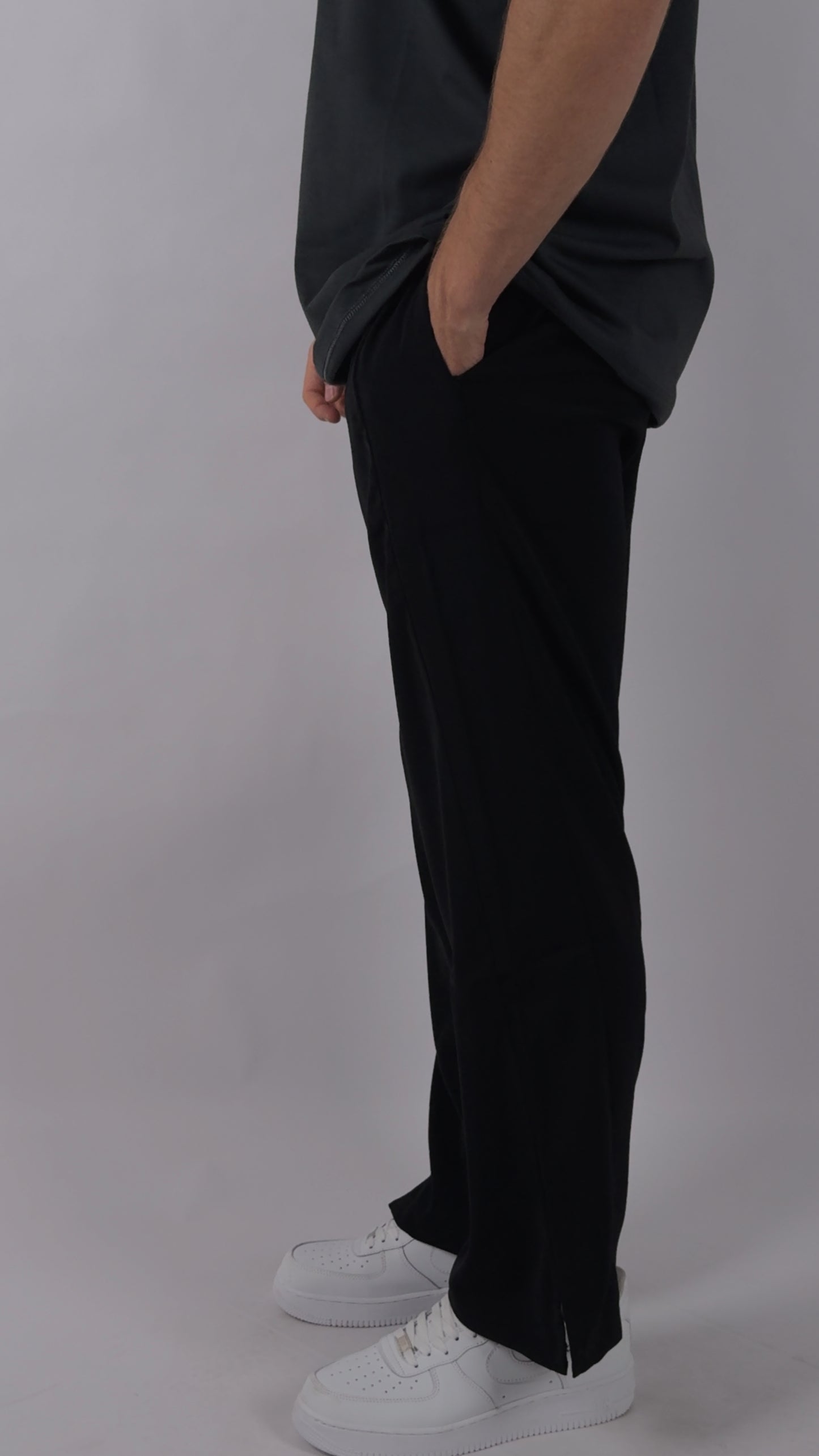 Pantalone Hydo a Fondo Ampio con Spacco Finale