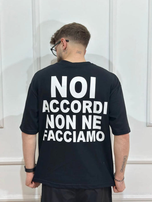T shirt accordi non ne facciamo